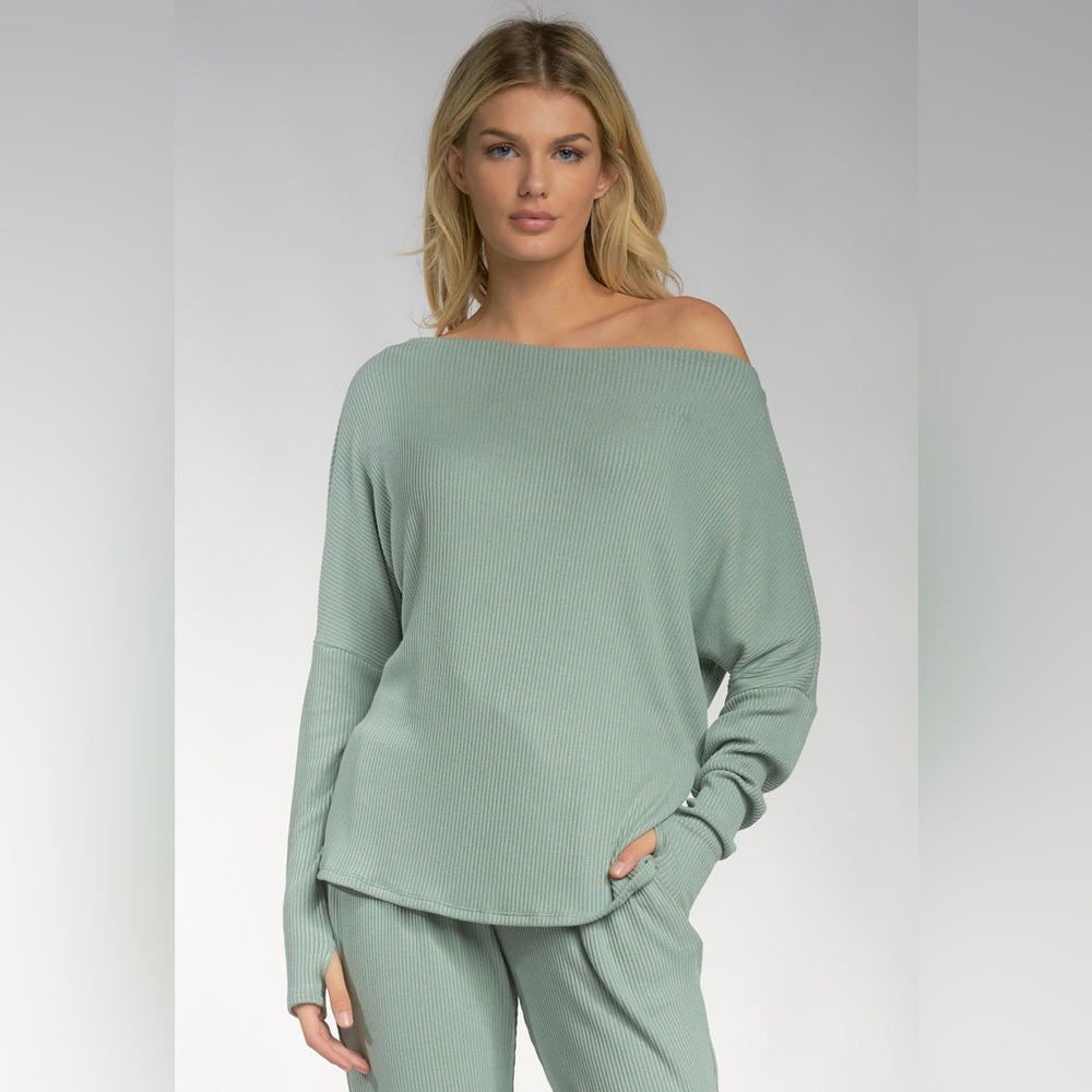 NWT. Elan Sage Ribbed Off the Shoulder Long Sleeve - Size Small